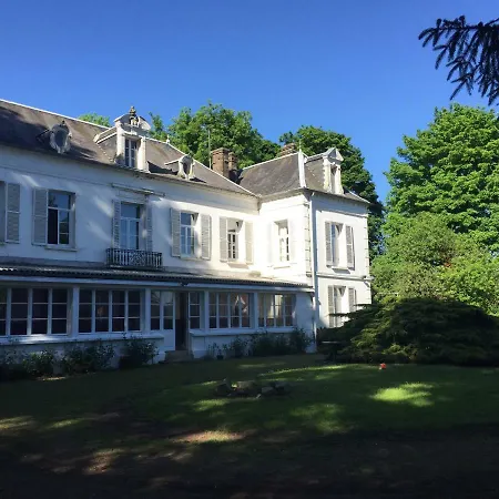Chateau Le Haut Clocher Villa